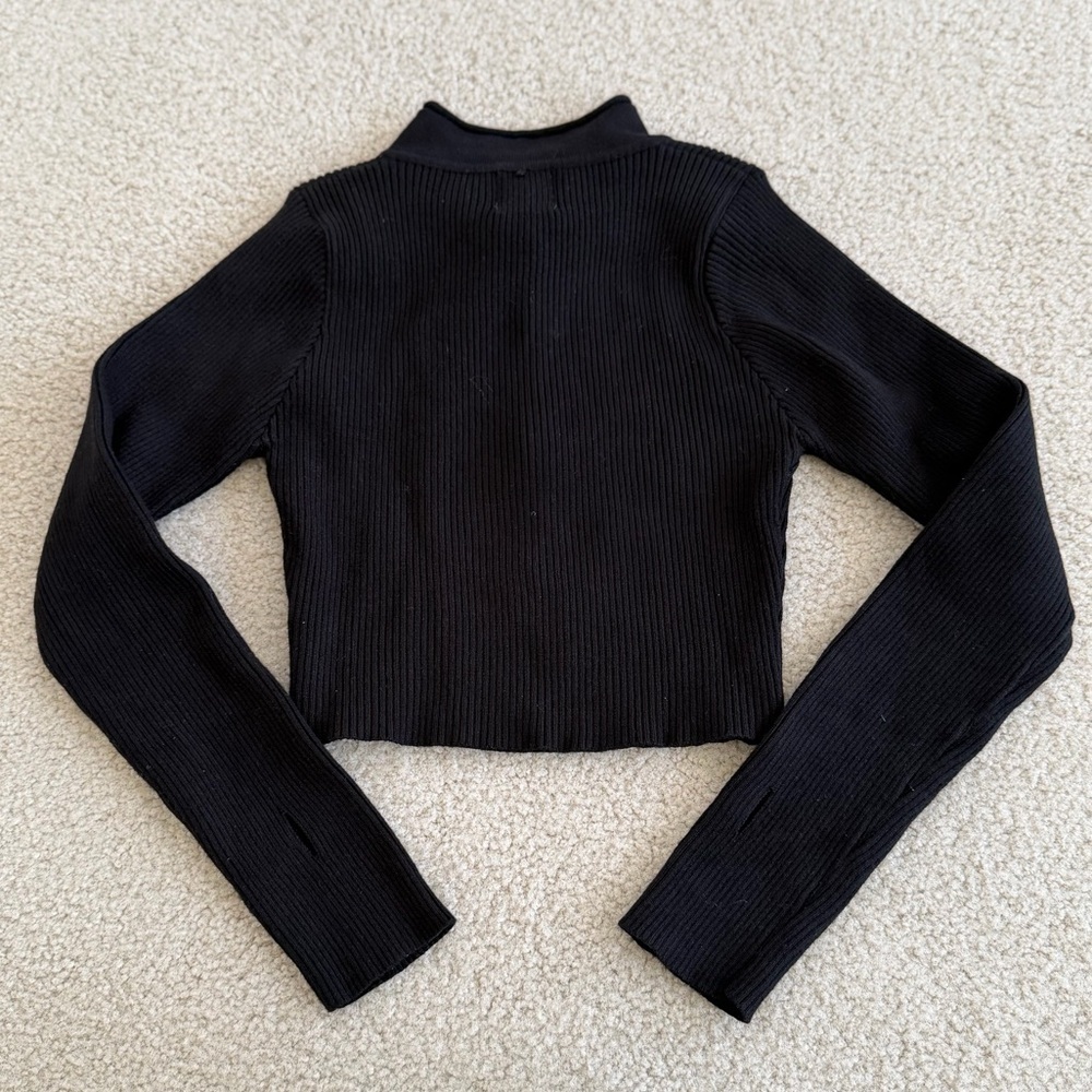 Princess Polly Black Quarter Zip Crop Long Sleeve (Blanco Top) - Picture 5 of 5